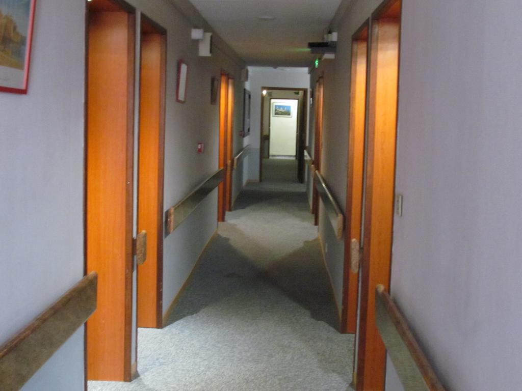 Hotel La Rocade Pamiers Exteriör bild
